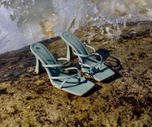 SHOES CAN MAKE OR BREAK YOUR LOOK: TAKE A LOOK AT MUST HAVES THAT ARE EASY TO STYLE